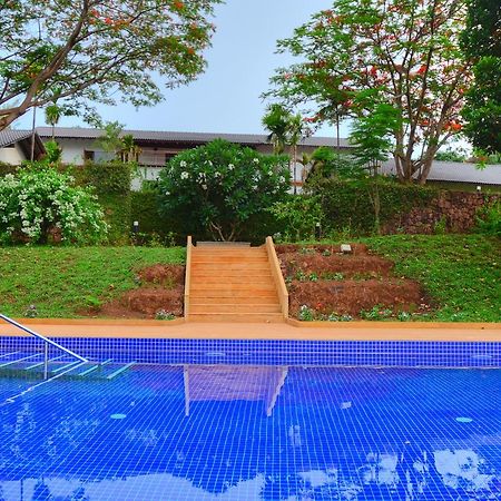 Avanilaya Villa Resort Goa Екстериор снимка